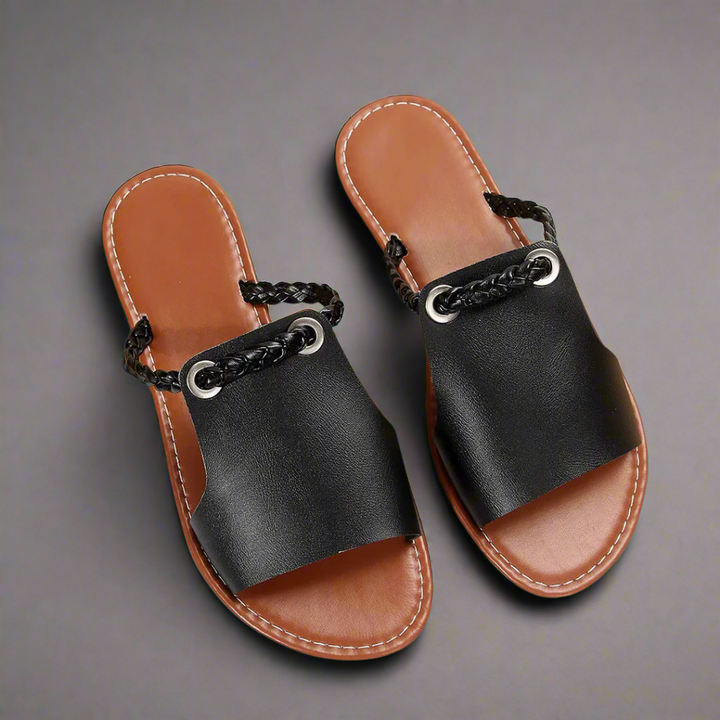Katelina | Handgemaakte platte sandalen van premium materiaal